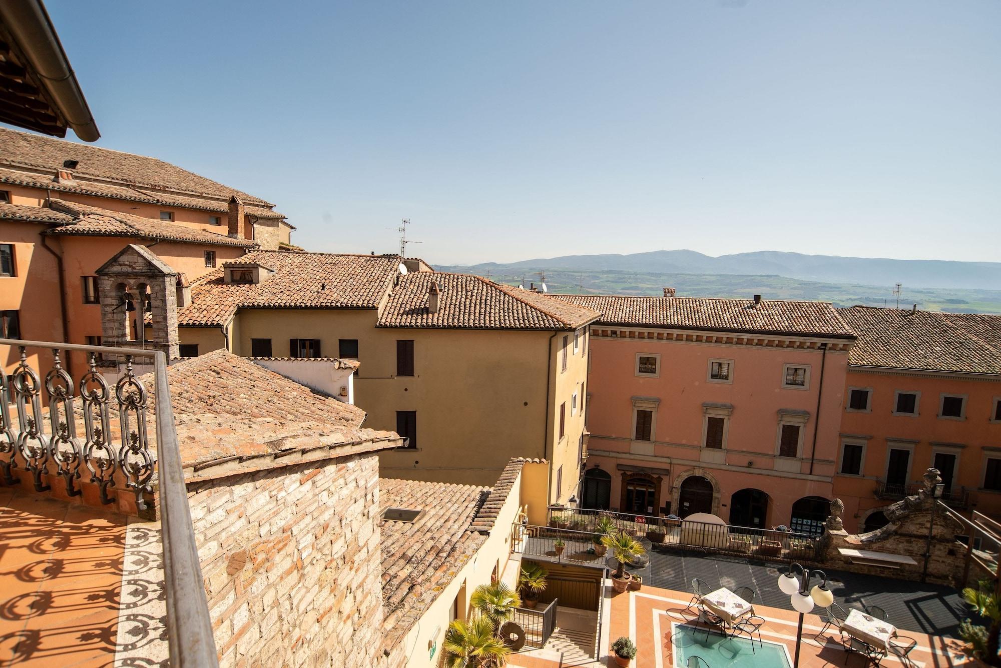 Hotel Fonte Cesia Todi Eksteriør billede